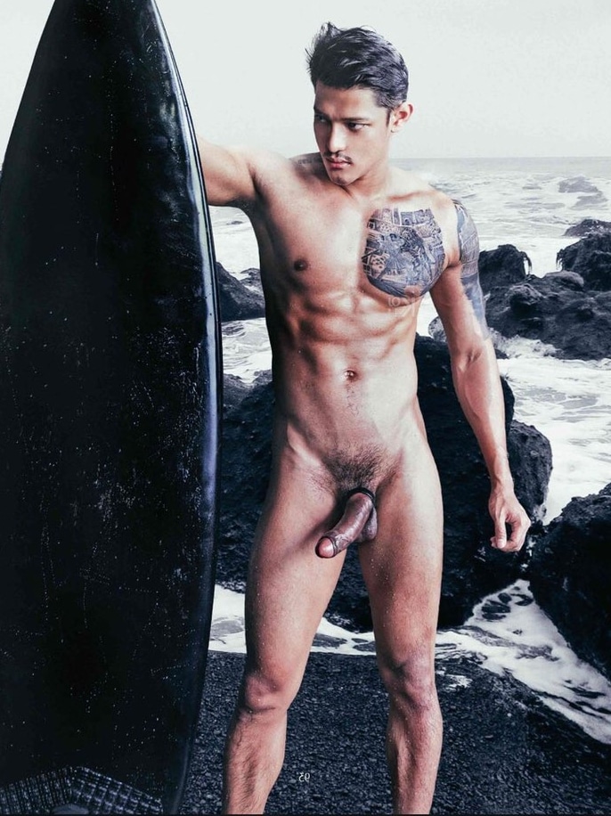 Nude surfer with a big cock